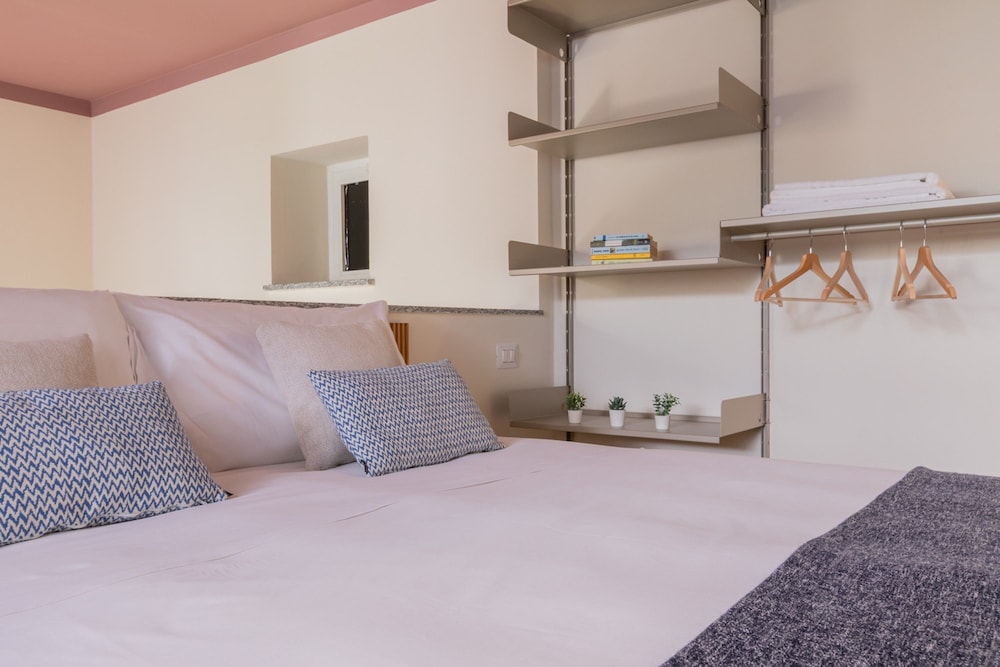Pink Loft by Wonderful Italy