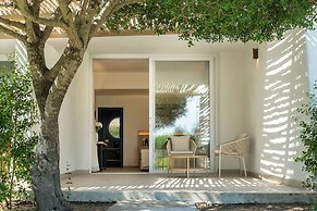 Cala Lupo Resort