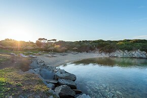 Cala Lupo Resort