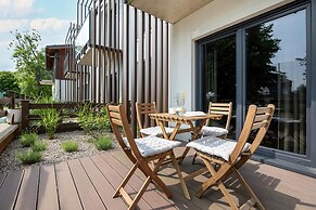 Comfortable Apartment With a Terrace
