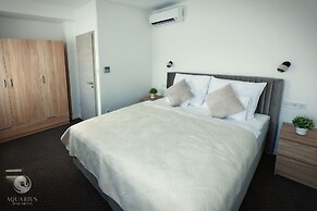 Aquarius Apartments