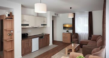 Aquarius Apartments