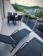 Aquarius Apartments