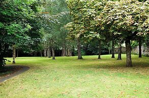 Raheen House Hotel