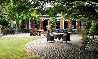 Raheen House Hotel
