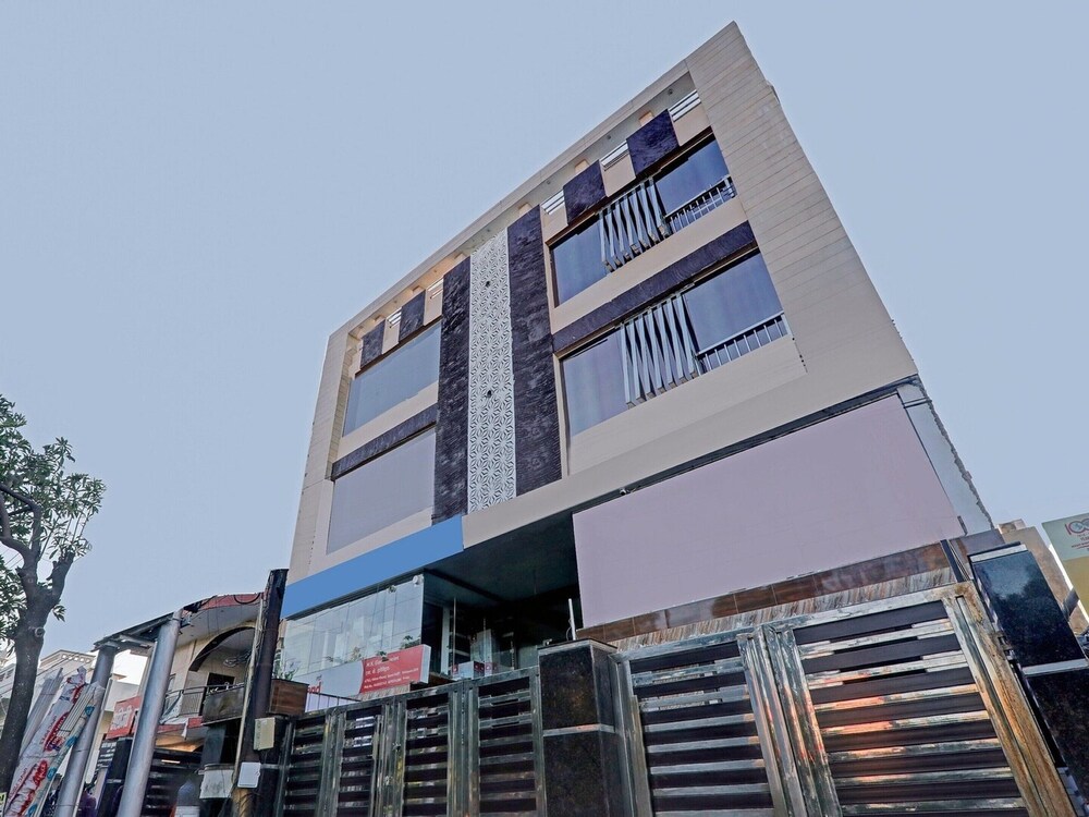 Townhouse Riddhi Residency