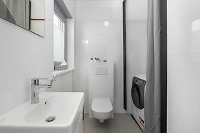 Holiday Home, 3 Bedrooms, Private Garden