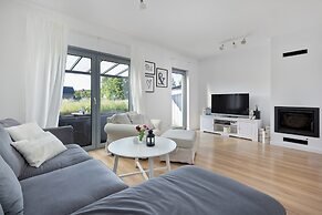 Holiday Home, 3 Bedrooms, Private Garden