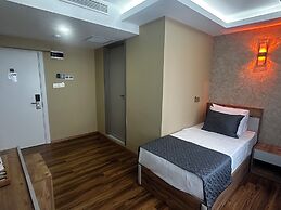 Özer Palace Hotel