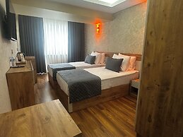 Özer Palace Hotel