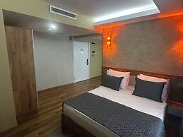 Özer Palace Hotel
