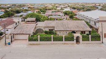 House of Mosaic Aruba - Unique Experience