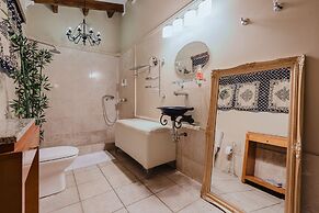 House of Mosaic Aruba - Unique Experience
