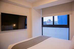 w Comfort 2BR w Private Balcony in San Isidro
