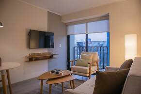 w Comfort 2BR w Private Balcony in San Isidro