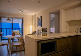 w Comfort 2BR w Private Balcony in San Isidro