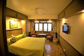 Hotel Lunnar
