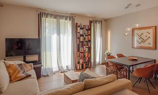 Charming Garden Hideaway in Como by Rent all Como