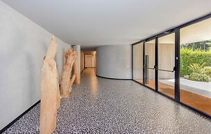 Charming Garden Hideaway in Como by Rent all Como