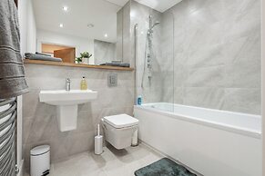 Axis Apartment