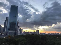 5 Minutes to Jazz Mall! Studio-type Condo100mbps