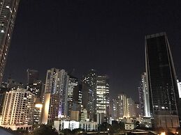 5 Minutes to Jazz Mall! Studio-type Condo100mbps