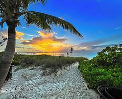 The Tides Grace Bay