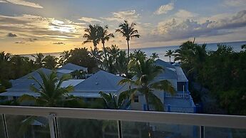 The Tides Grace Bay