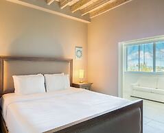 The Tides Grace Bay
