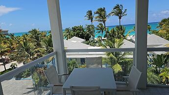 The Tides Grace Bay