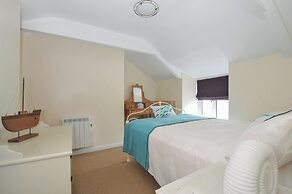 2 Porthilly Cottages
