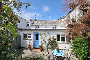2 Porthilly Cottages