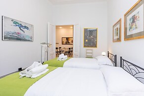 Rental in Rome Clodia 5 Apartment