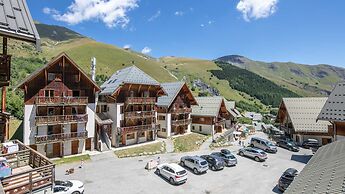 Cozy Alpine Apartment With Pool