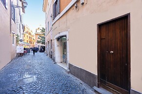 Rental in Rome Mou House Trastevere