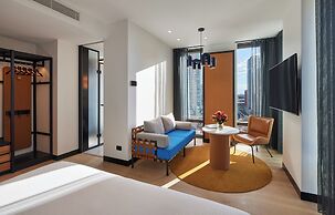 Caption By Hyatt Central Sydney