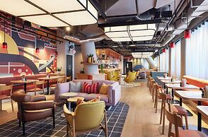 Caption By Hyatt Central Sydney