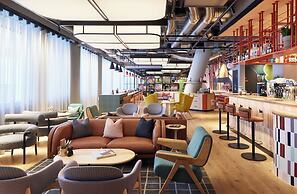 Caption By Hyatt Central Sydney