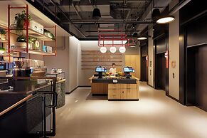 Caption By Hyatt Central Sydney