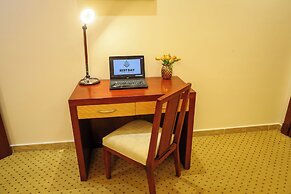 Best Day Hotel And Resorts