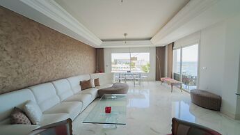 Infinity View Spacious 3 bd With Lake View