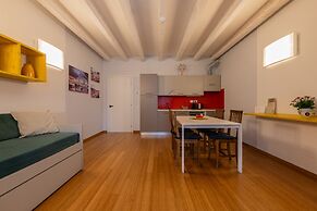 Priocca 211 by Wonderful Italy