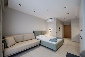 Blas Residence