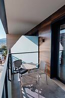 Blas Residence