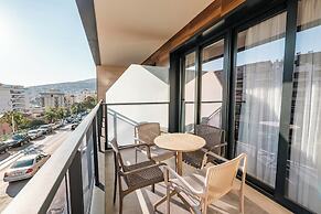 Blas Residence
