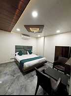 Hotel Dhana Lakshmi Bliss
