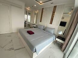 2 Bed Room Sea View Great Place