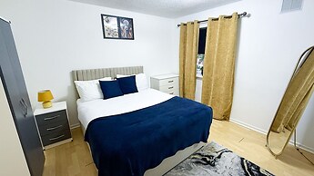1br-freeparking -closetocentre -easytransportlinks