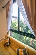 Makeva Condos - Near Malecon