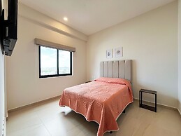 Makeva Condos - Near Malecon